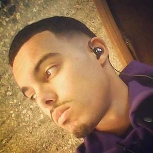 Meet your Posher, Carlos